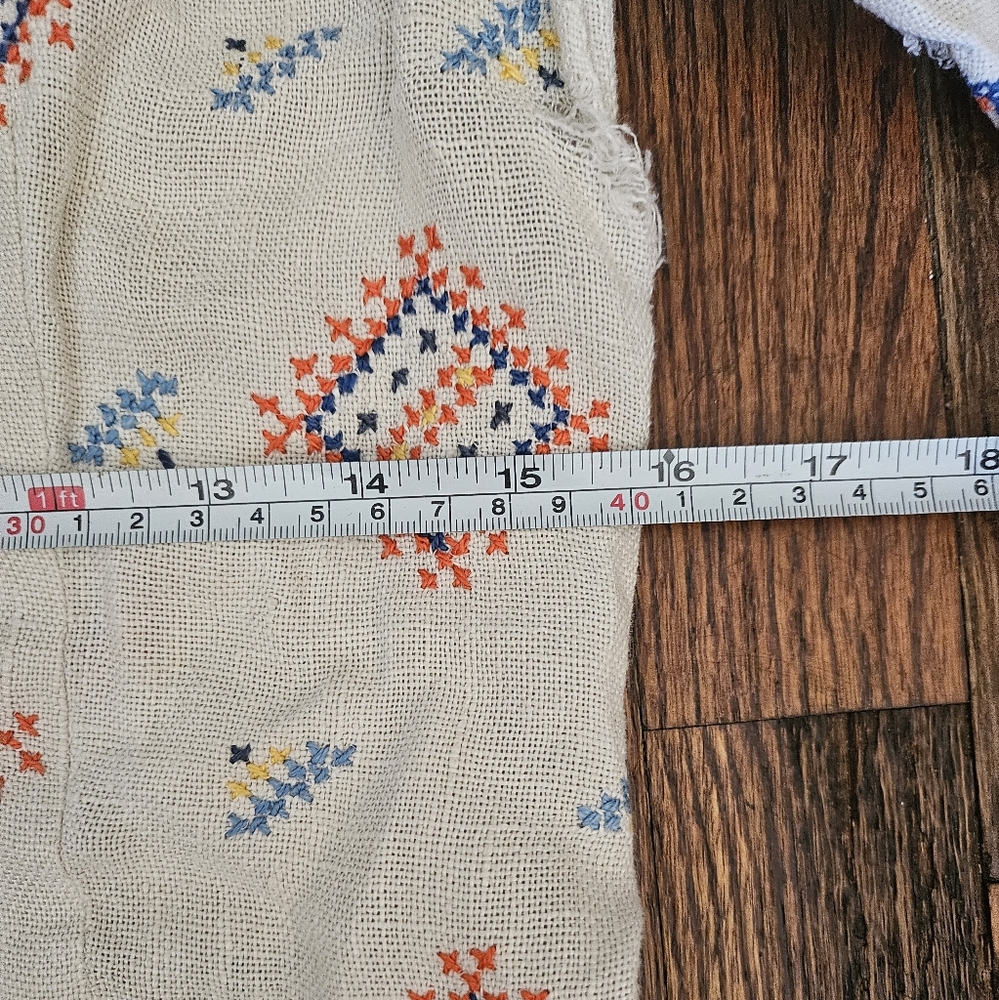 Vintage Embroidered Crop Shirt, Size XS/S - Picture 3 of 6